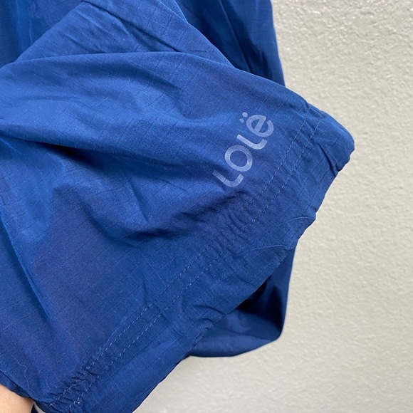 NEW Lolë Wander Track Pants Womens size Medium Blue Nylon Athletic Activewear - Picture 10 of 15
